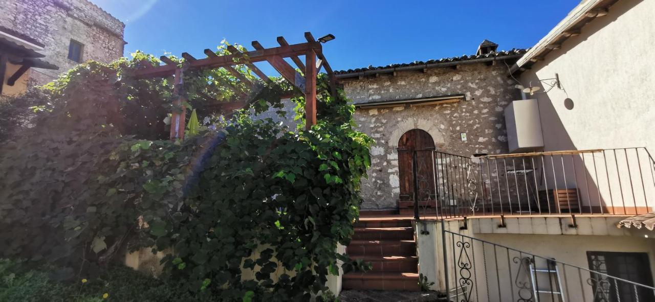 Country House Trevi Umbria Borghetto Vetuliae Santa Maria in Valle Ngoại thất bức ảnh